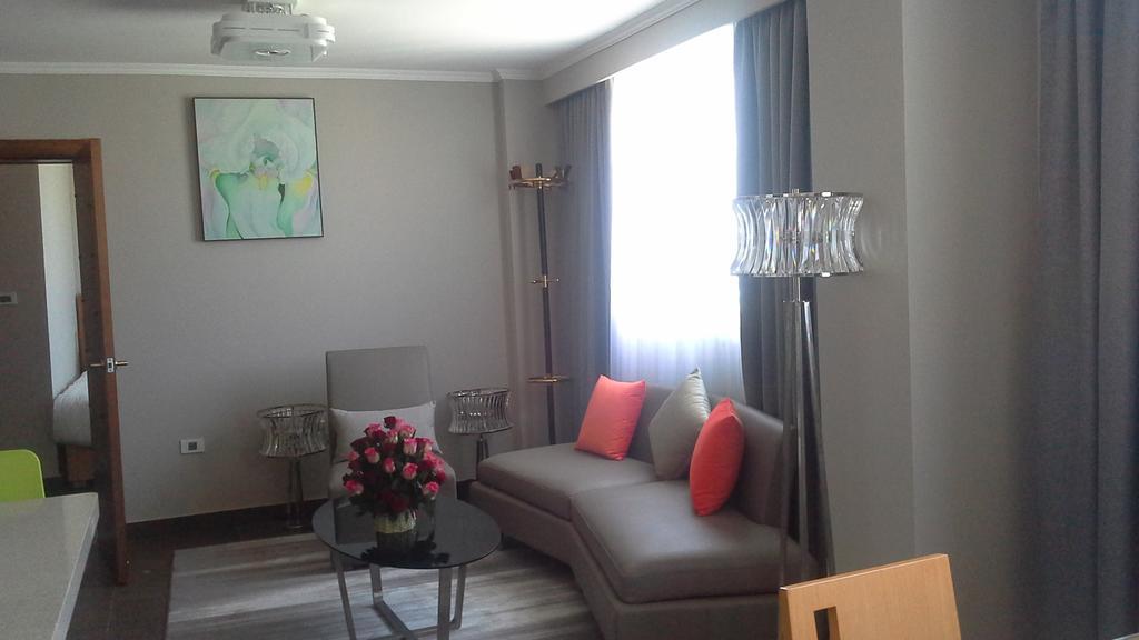 แอมบาสเดอร์ โฮเทล Hotel แอดดิสอาบาบา ภายนอก รูปภาพ